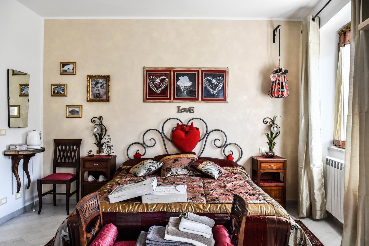 La Terra Di Mingo Bed and Breakfast Vado Ligure Eksteriør billede