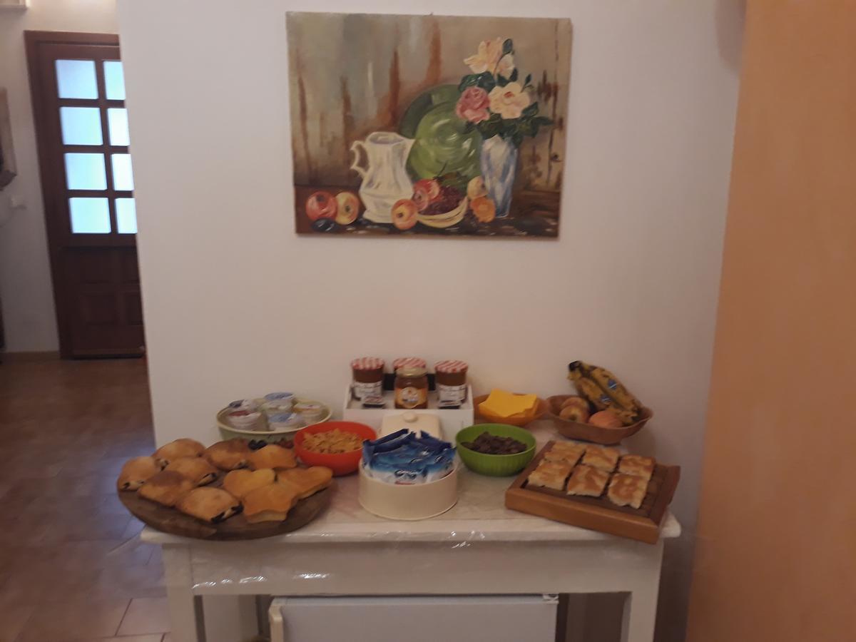 La Terra Di Mingo Bed and Breakfast Vado Ligure Eksteriør billede