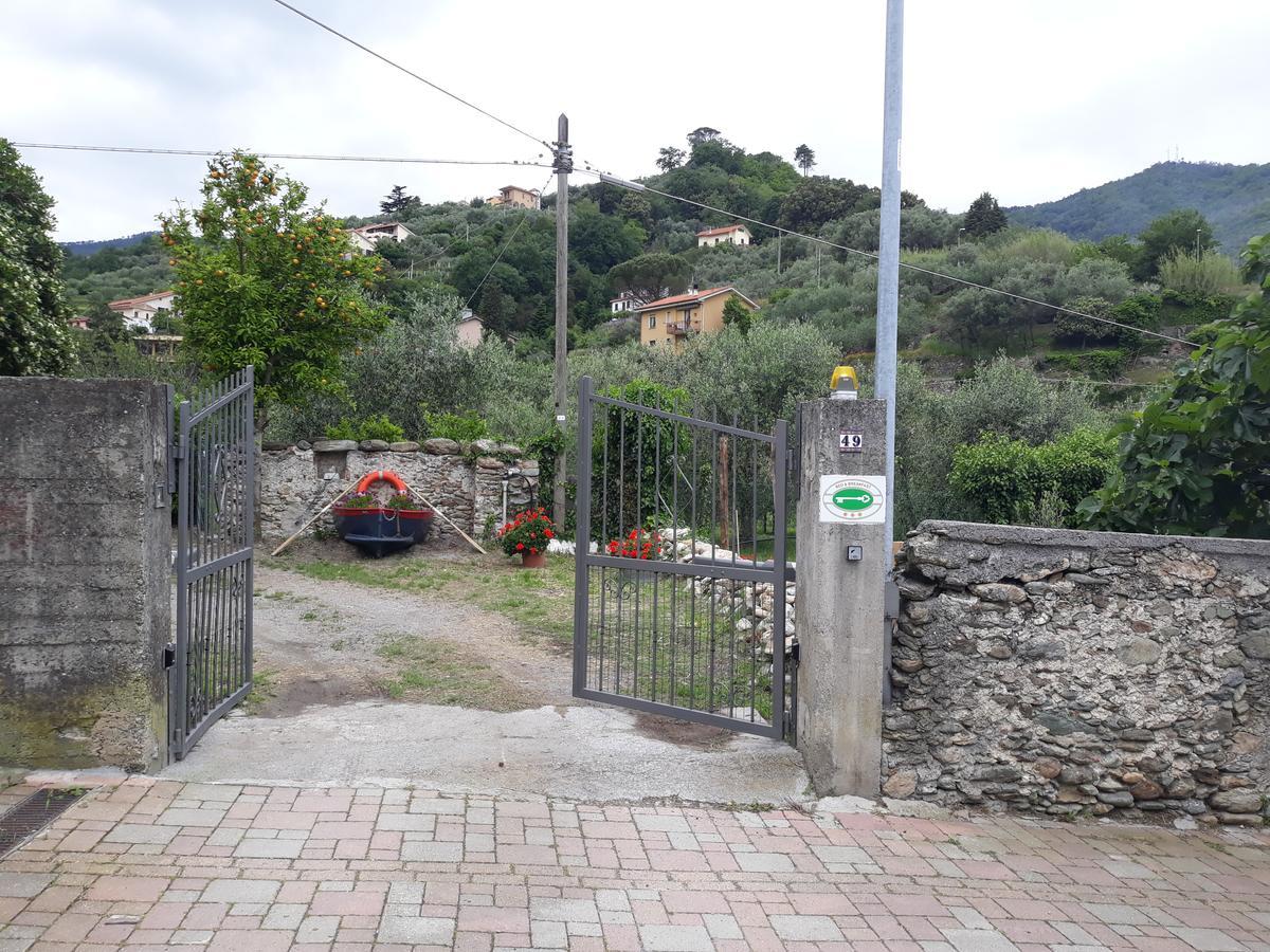 La Terra Di Mingo Bed and Breakfast Vado Ligure Eksteriør billede